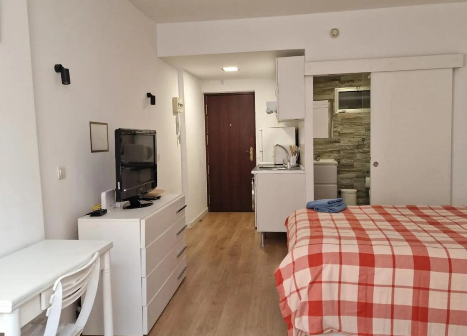 Estudio Torremolinos Sol Y Mar